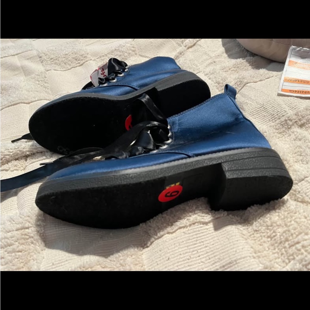 Blue Satin Boots with Black Ribbon Laces NWT - Picture 4 of 7